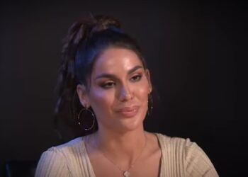 Marina Visković se opustila pored bazena, a njenim oblinama se muškarci dive (FOTO)