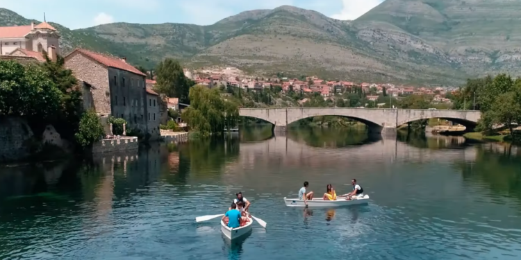 SDA Bakira Izetbegovića: Trebinje nije srpski grad