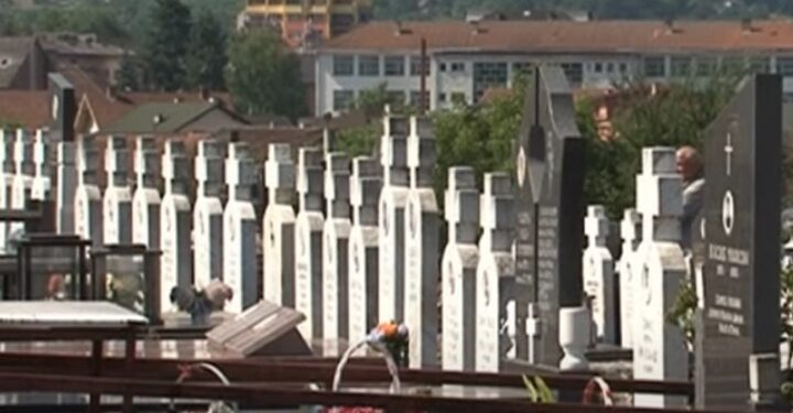 Na groblju u Bratuncu pomen za 3.265 ubijenih Srba iz srednjeg Podrinja