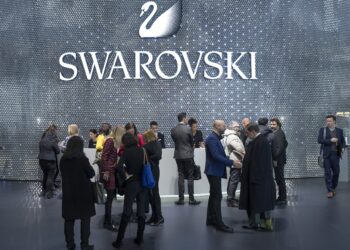 Svarovski otpušta 1.000 radnika
