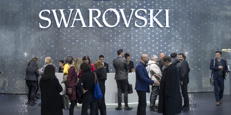 Svarovski otpušta 1.000 radnika