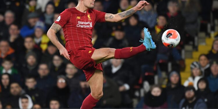 Hrvat menja Srbina: Lovren umesto Ivanovića u Zenitu