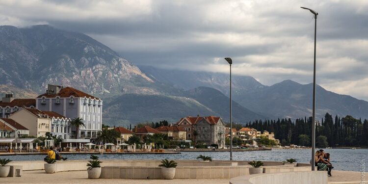 Špic sezone, a u Crnoj Gori boravi samo 15 hiljada turista