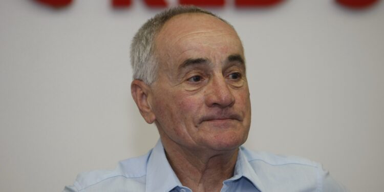 Fudbalski svet se oprašta od legendarnog srpskog trenera (FOTO)