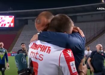 „Ovoliko srce nisam video“: Jovičić u suzama napustio Marakanu, sa Stankovićem plakao „kao kiša“ (VIDEO)