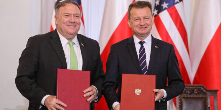 Pompeo u Poljskoj potpisao sporazum o vojnoj saradnji