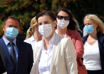 “Moja prva plata”: Srbija ulaže dve milijarde dinara za 10.000 mladih