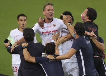 Sevilja je vladar Lige Evrope: Španci slave De Jonga i šestu titulu, Lukaku tragičar velikog finala (FOTO/VIDEO)
