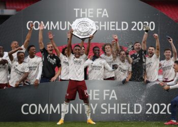 Liverpul ostao bez trofeja: Arsenal osvojio Komjuniti šild!