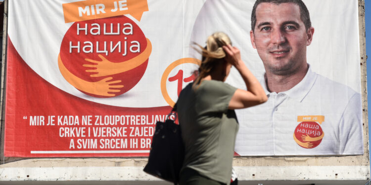 Šta ovo govori? Nezapamćeni redovi za glasanje u Podgorici (VIDEO)