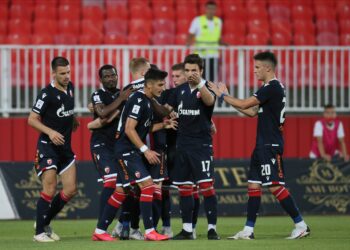 Rat stao na put fudbalu: Zvezda ne putuje u Jermeniju?
