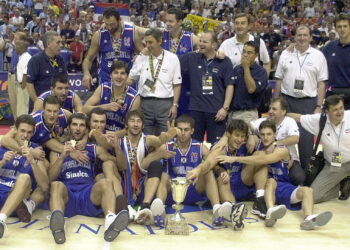 Dan kada je Jugoslavija 5. put pokorila svet: Čuda „plavih“ u Indijanapolisu prisetila se i FIBA (VIDEO)