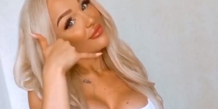 Seksi Nemica uhapšena zbog fotografije!