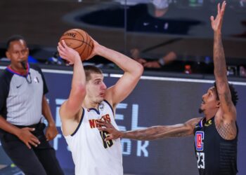Maestralni Jokić vodio Denver do pobede protiv Klipersa (VIDEO)