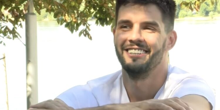 Stevan Piale: Menjam pelene pa trčim na set