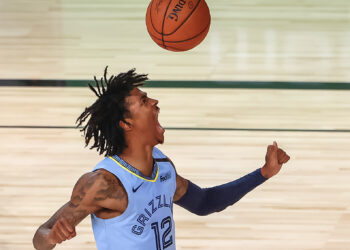 Dža Morant ruki godine u NBA ligi