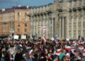 Novi protesti u Minsku, oklopna vozila čuvaju Lukašenkovu rezidenciju /foto, video/