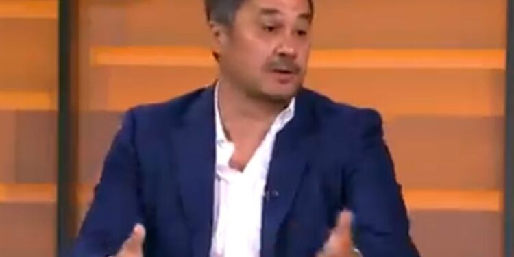 „Kad mogu na splavu 4-5 sati, mogu da izdrže i poluvreme“: Rade Bogdanović slikovito o igri Zvezde (VIDEO)