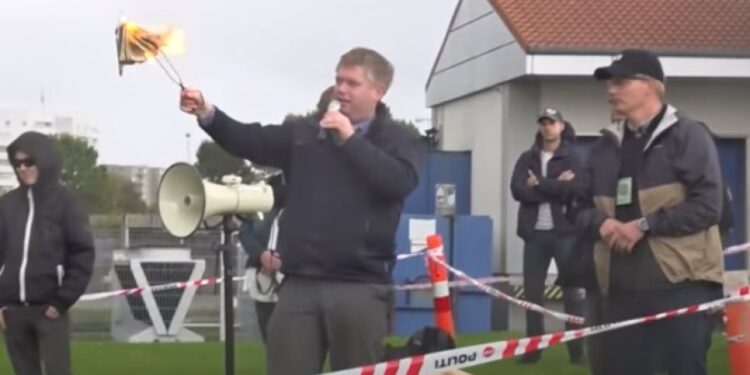 Kuran spaljen u Danskoj (VIDEO)