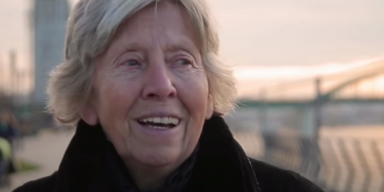 Eva Ras otkriva nepoznate detalje iz svog privatnog života i bogate karijere!