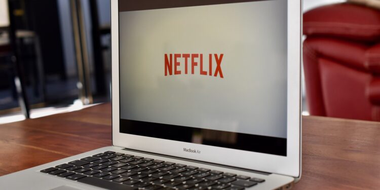 Mnogi otkazuju najam, a Netfliks utrostručuje prostor