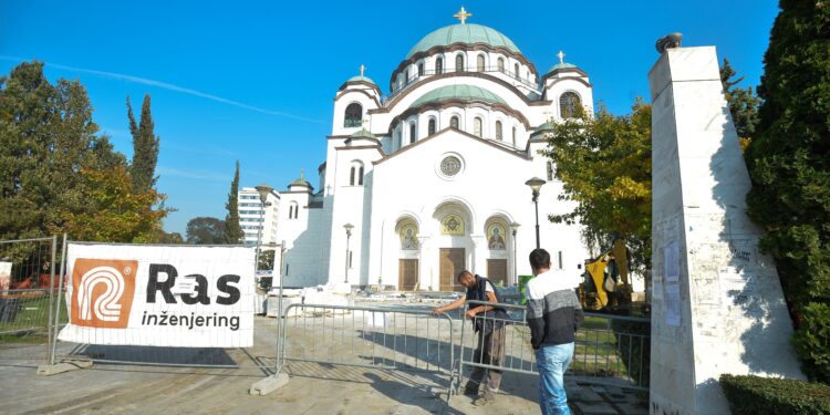 Ostavlja bez daha: Zavirite u unutrašnjost Hrama Svetog Save (FOTO)