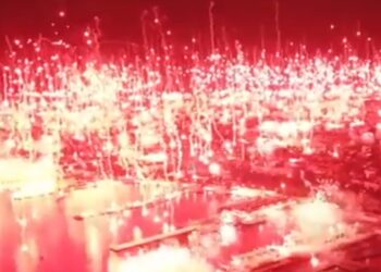 Split u plamenu: Torcida proslavila 70. rođendan (VIDEO)