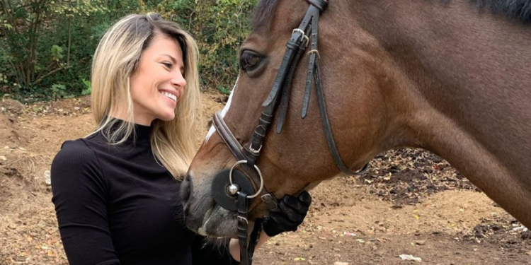 Ana Mihajlovski oglasila se nakon brojnih priča o odrastanju u siromaštvu (VIDEO)