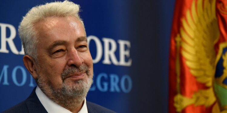 Ðukanović dao mandat Krivokapiću za sastav nove vlade