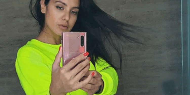 Suprug joj je odveo sinove u Australiju, evo šta sada radi Tanja Savić!