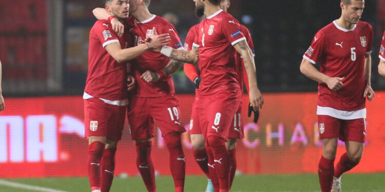 Poluvreme iz snova i 4 gola Srbije: Ovako su Jović, Radonjić i Vlahović pregazili Zbornaju (VIDEO)