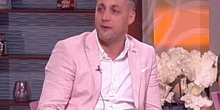 Nije me primećivala pre braka: A evo šta je pevač radio da je osvoji!