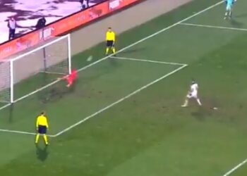 Promašaj Mitrovića s penala kojim je izgubljena nada za EURO (VIDEO)