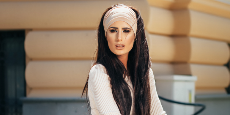 Naišla na jezive osude: Didi J podelila fotografiju koja je razbesnela fanove!