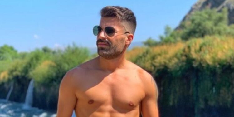 Kenan je bio u vezi sa poznatom voditeljkom: Evo zbog čega su se raspali i ko je ona!
