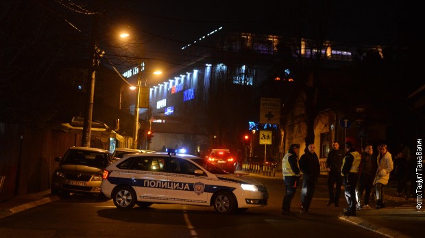 Masovna tuča u Borči, 20 gostiju se potuklo u kafani, 2 teško povređena, čula se i pucnjava