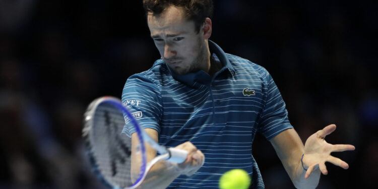 Medvedev prvi finalista Pariza