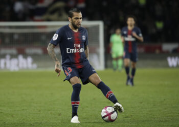 Dani Alves opleo po Barseloni: Nisu imali mu*a da priznaju grešku
