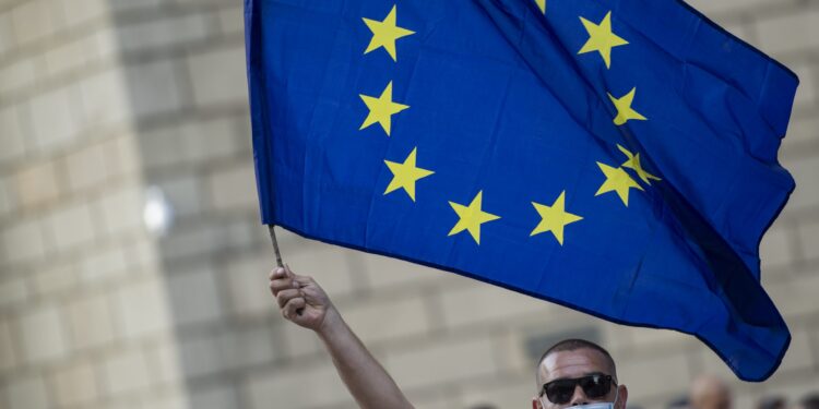 EU: Želimo više saradnje i bolje prijateljstvo sa SAD