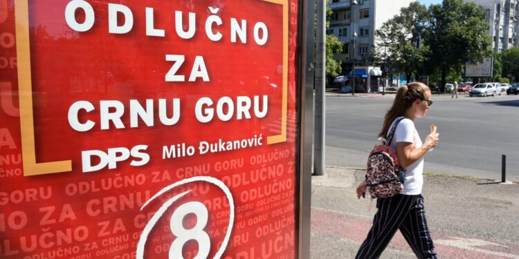 Oglasio se DPS o proterivanju Božovića: Očekivana odluka
