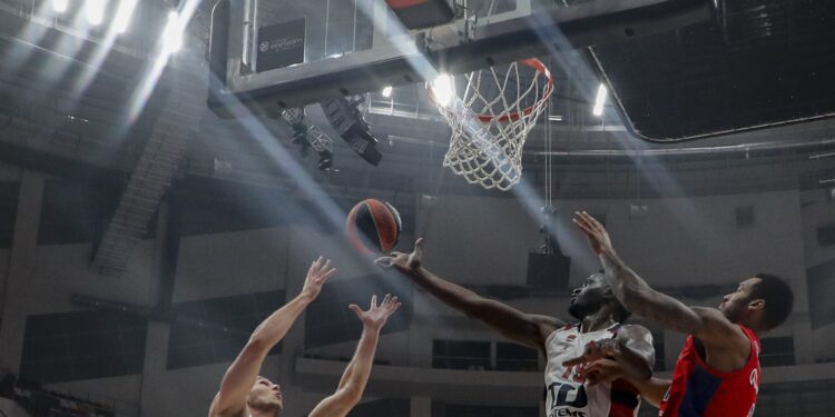 CSKA sprečio senzaciju, Milutinov jednocifren