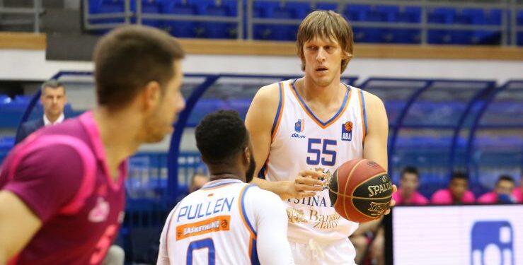 Mornar siguran u Sloveniji