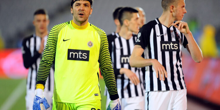 Vladimir Stojković u idealan tim Superlige stavio svih 11 igrača Zvezde