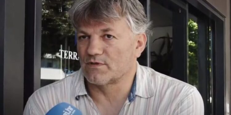 „Srbi glavu gore!“: Legenda Hajduka teši Orlove