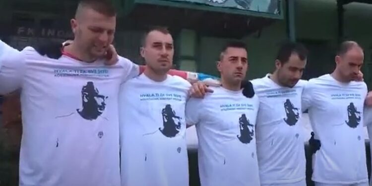 Najpotresniji minut ćutanja posle smrti Saboa: Igrači TSC-a slomljeni u suzama (VIDEO)