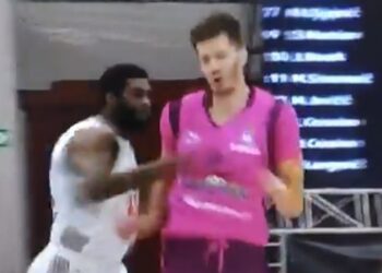 ABA liga kaznila Rida zbog sramotnog udaranja Petruševa (VIDEO)