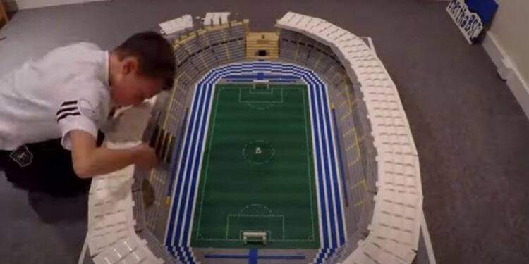 Dvanaestogodišnjak je neviđeni umetnik: Englešče „graditelj“ nemačkih stadiona