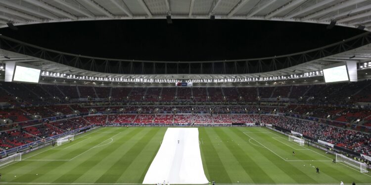 20.000 ljudi u Kataru gledalo premijerni meč na novom stadionu! I svi testirni na koronu (VIDEO)