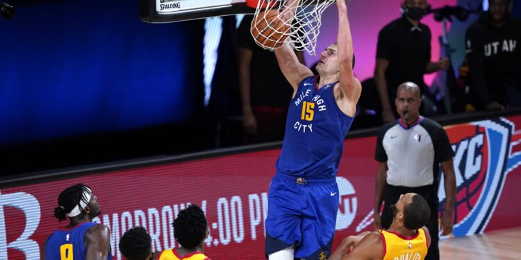 Denver razbio Portland, Jokić zakucao pored Nurkića i ostavio sve u čudu (VIDEO)
