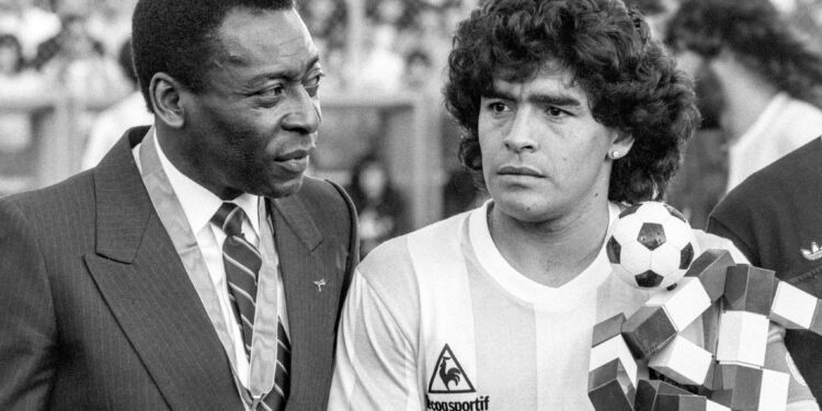 Pele se oprostio od Maradone: Volim te, Dijego!